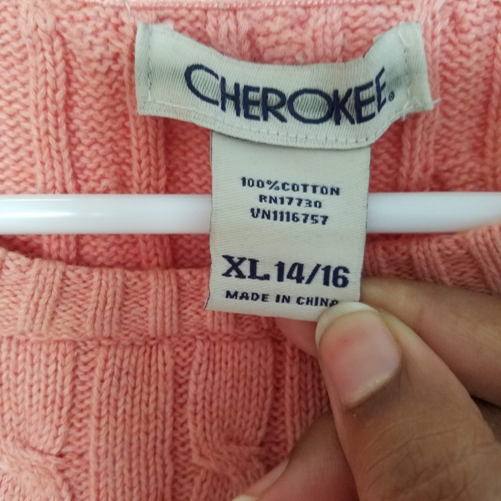 Very Cozy Peach color sweater XL. - Picture 3 of 4
